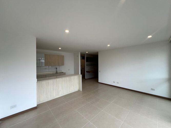 Apartamento de 2 alcobas en arriendo en El Poblado, Medellín, 85 m² · foto 14 de 20