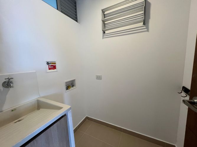 Apartamento de 2 alcobas en arriendo en El Poblado, Medellín, 85 m² · foto 18 de 20