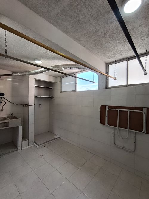Apartamento de 2 alcobas en venta en Bellavista, Los Patios, 107 m² · foto 4 de 13