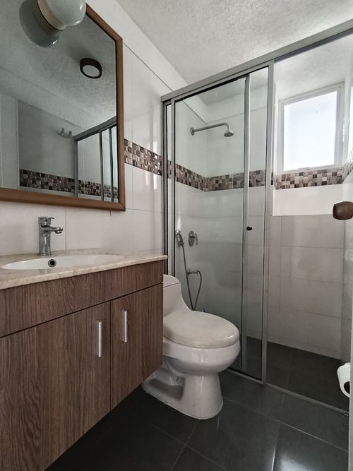 Apartamento de 2 alcobas en venta en Bellavista, Los Patios, 107 m² · foto 7 de 13