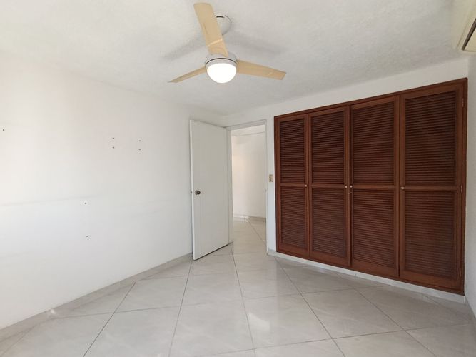 Apartamento de 2 alcobas en venta en Bellavista, Los Patios, 107 m² · foto 9 de 13
