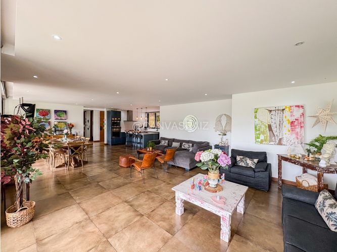 Casa de 4 alcobas en arriendo en El Carmin, Rionegro, 380 m² · foto 3 de 16