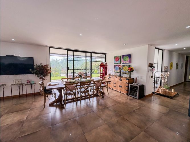 Casa de 4 alcobas en arriendo en El Carmin, Rionegro, 380 m² · foto 5 de 16