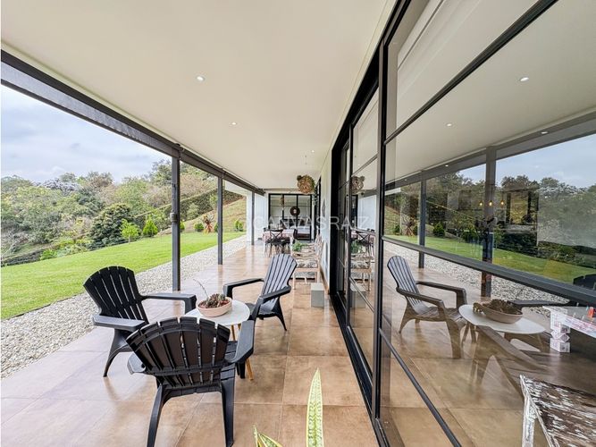 Casa de 4 alcobas en arriendo en El Carmin, Rionegro, 380 m² · foto 7 de 16