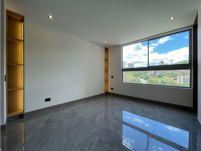 Apartamento de 2 alcobas en venta en San Jose, Sabaneta, 74 m² · foto 7 de 11