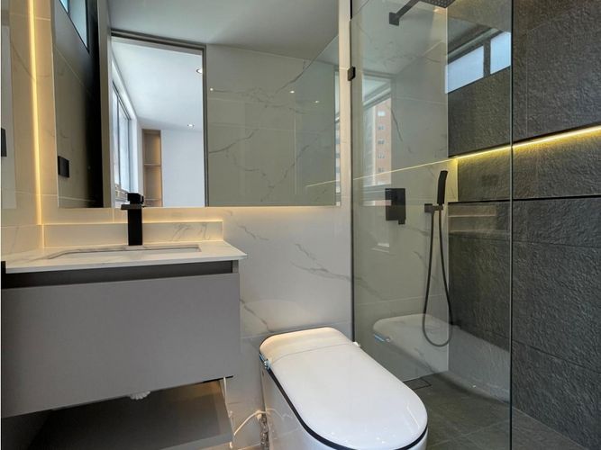 Apartamento de 2 alcobas en venta en San Jose, Sabaneta, 74 m² · foto 10 de 11