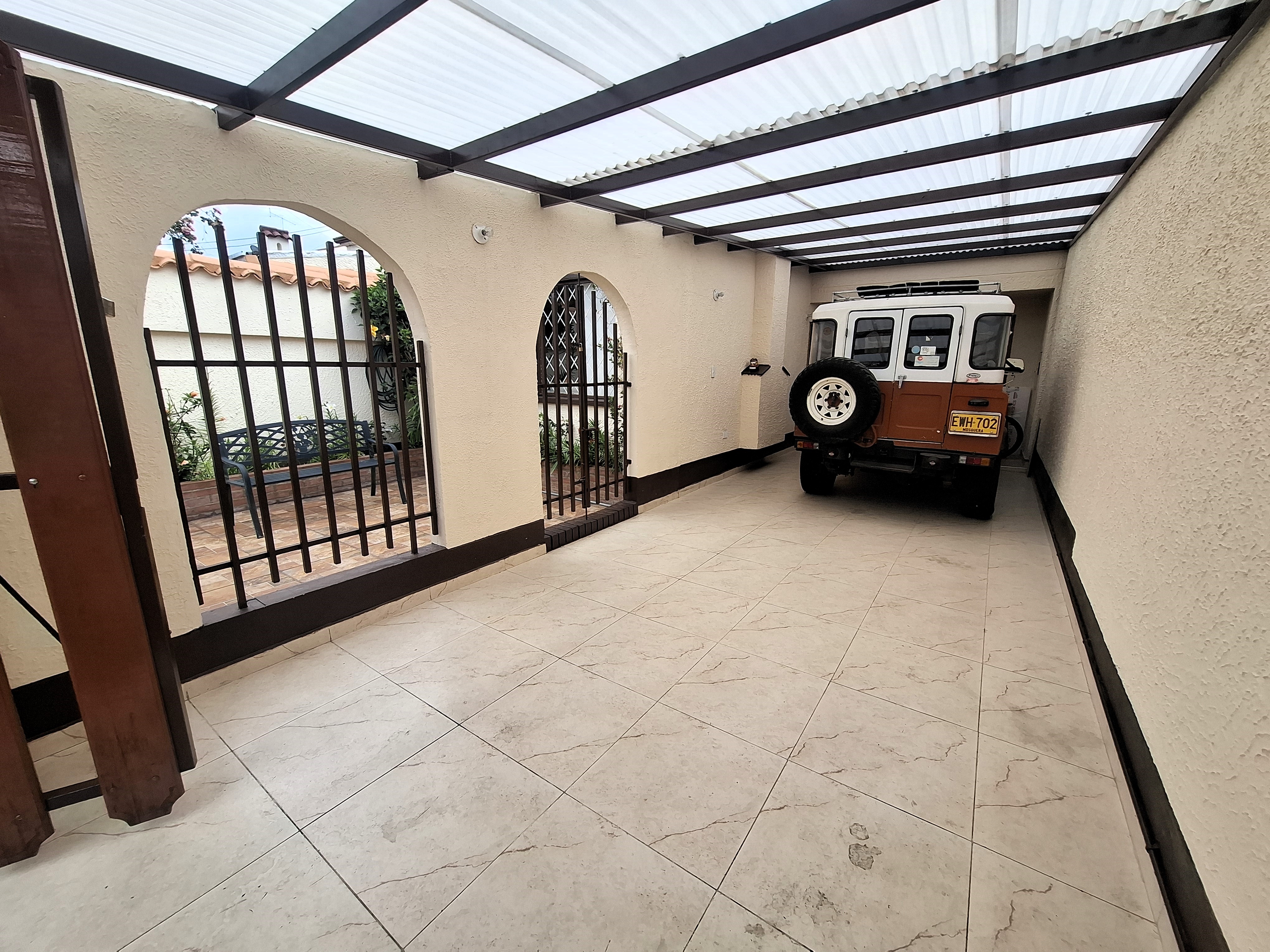 Casa en venta en Villa Magdala, Bogotá · foto 17 de 23