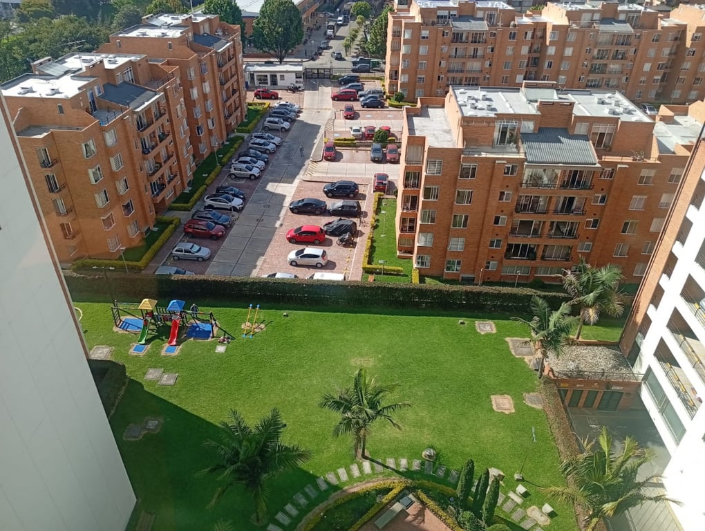 Apartamento en venta en Mazuren, Bogotá · foto 5 de 12