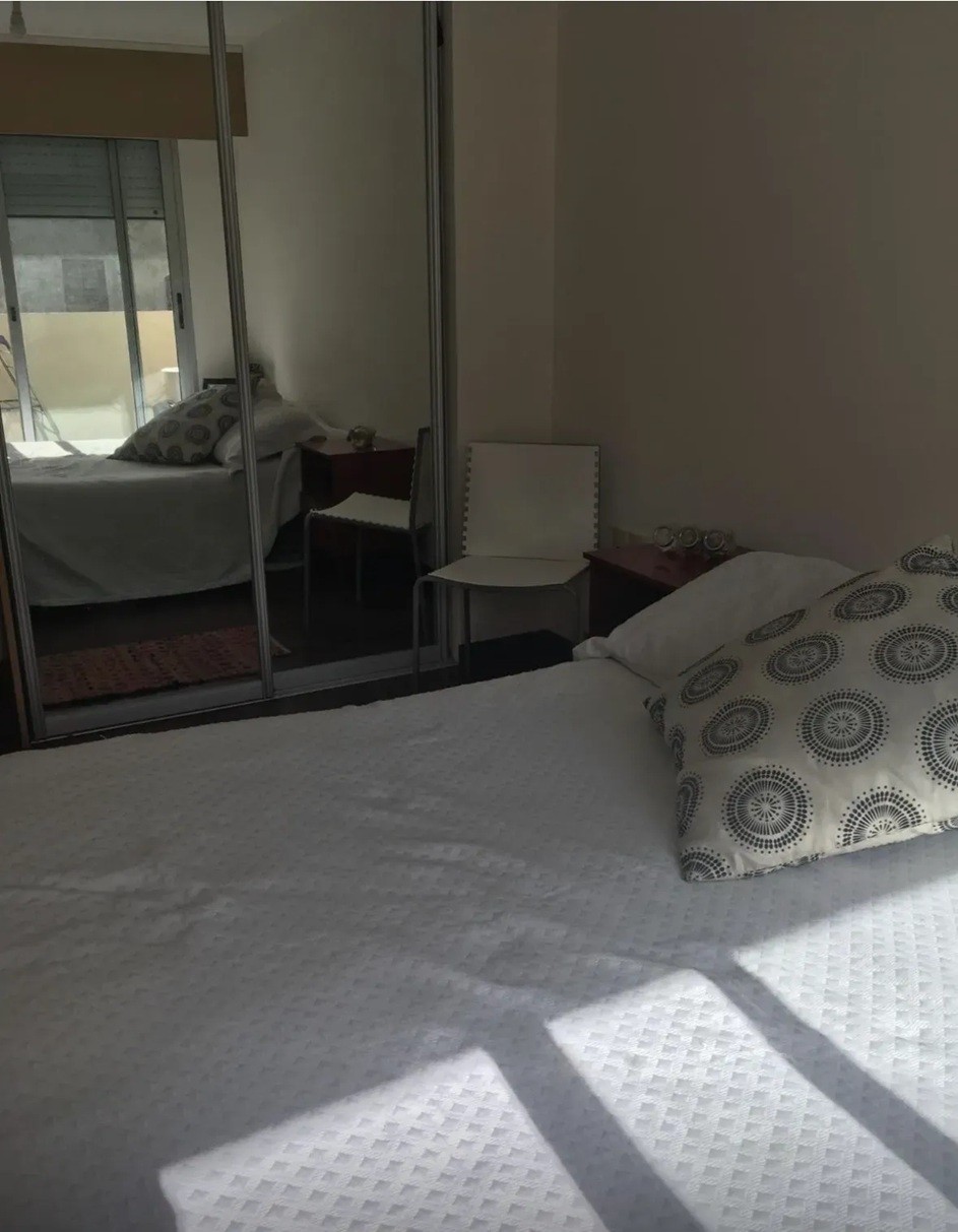ALQUILER EN POCITOS, 1 DORMITORIO, 2 BALCONES, FRENTE Y CONTRA FRENTE, COCHERA, LAVADERO · Foto 3