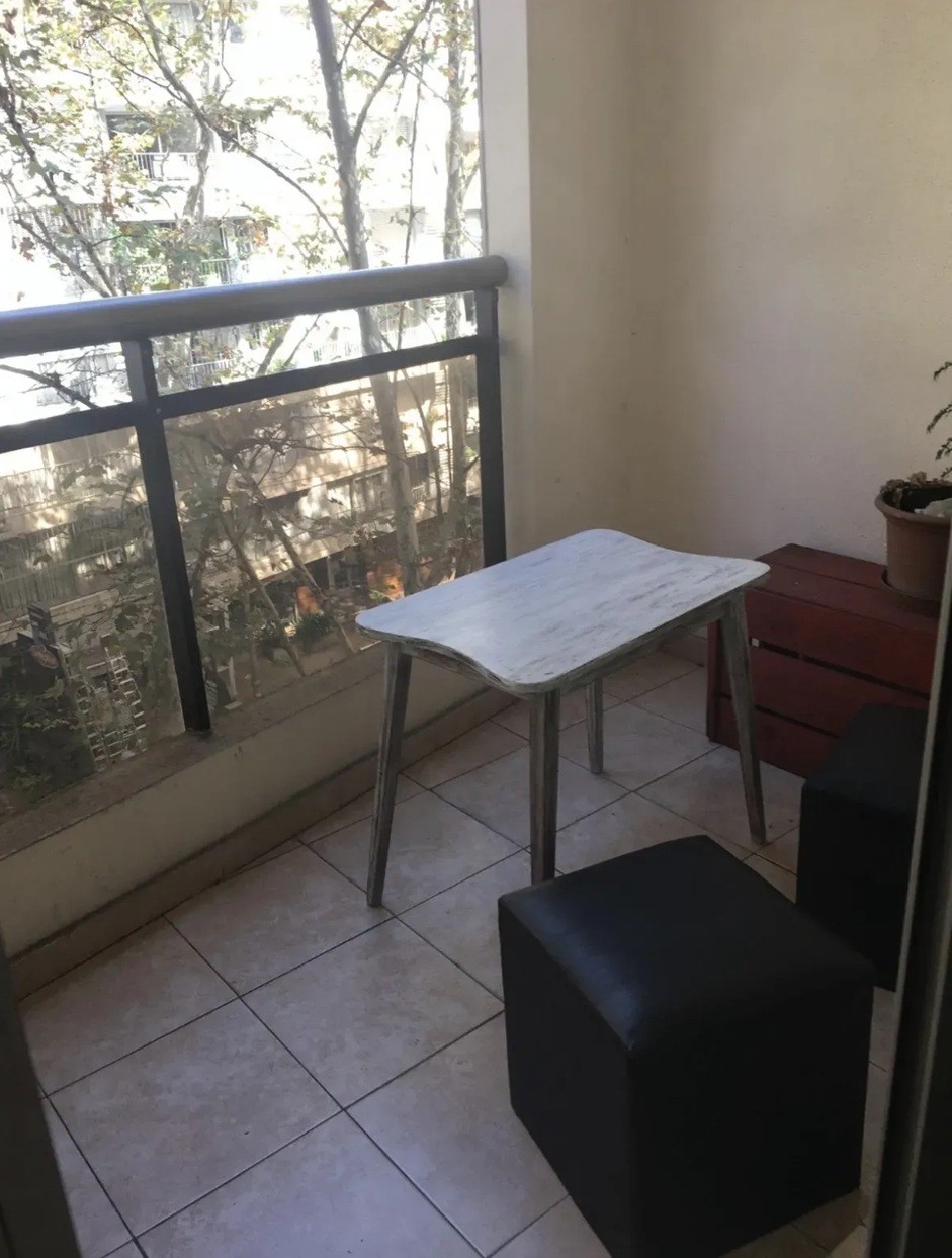 ALQUILER EN POCITOS, 1 DORMITORIO, 2 BALCONES, FRENTE Y CONTRA FRENTE, COCHERA, LAVADERO · Foto 5