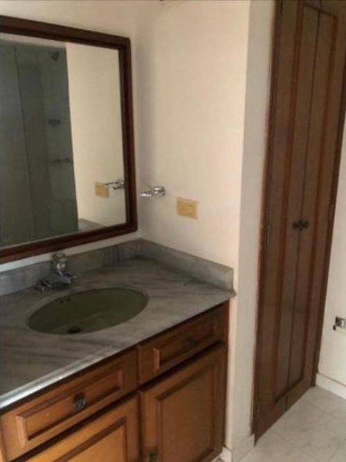 Apartamento en venta en Santa Barbara Central, Bogotá · foto 13 de 15