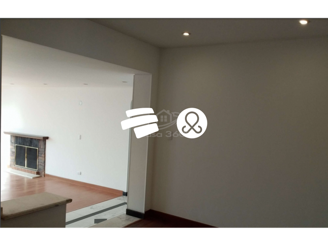 Apartamento de 4 alcobas en venta en Los Rosales, Bogotá, 168 m² · foto 6 de 18