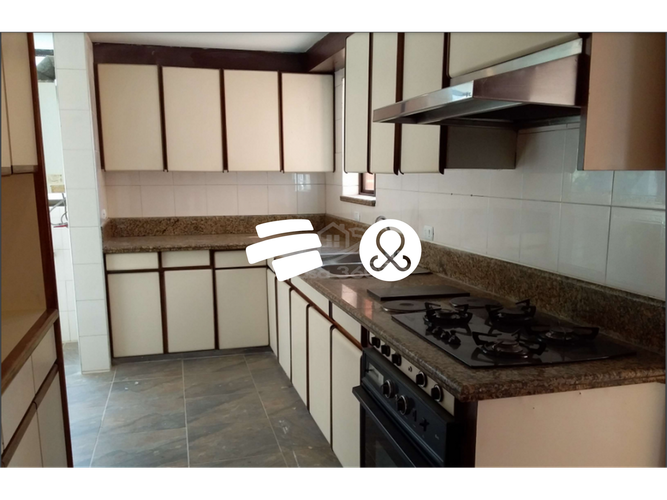 Apartamento de 4 alcobas en venta en Los Rosales, Bogotá, 168 m² · foto 14 de 18