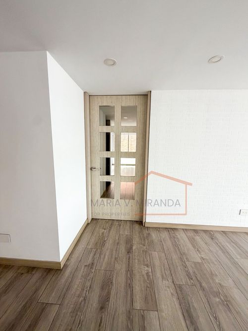 Apartamento de 3 alcobas en venta en La Cabrera, Bogotá, 149 m² · foto 20 de 24