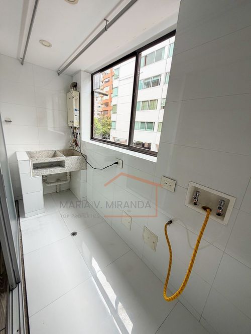 Apartamento de 3 alcobas en venta en La Cabrera, Bogotá, 149 m² · foto 12 de 24