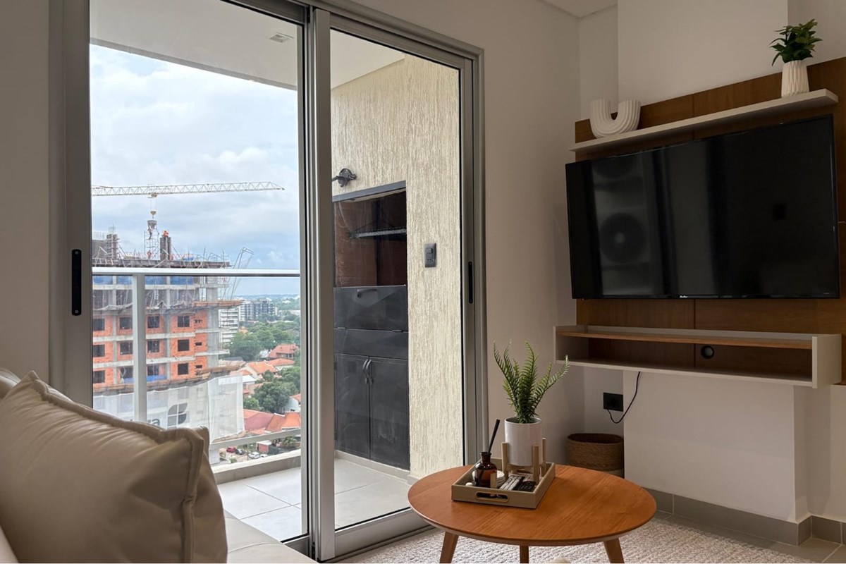 Departamento-Alquiler-Molas López, Las Lomas (Carmelitas), Asunción — foto 3