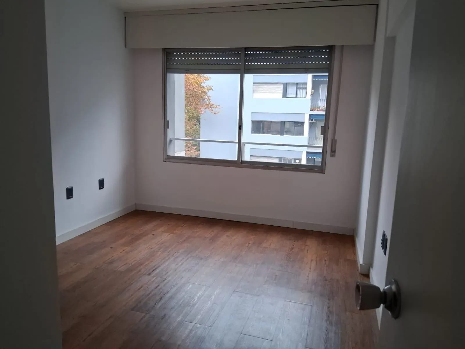 Alquiler Apto 1 Dormitorio En Pocitos - Con Vista al Mar · Foto 2