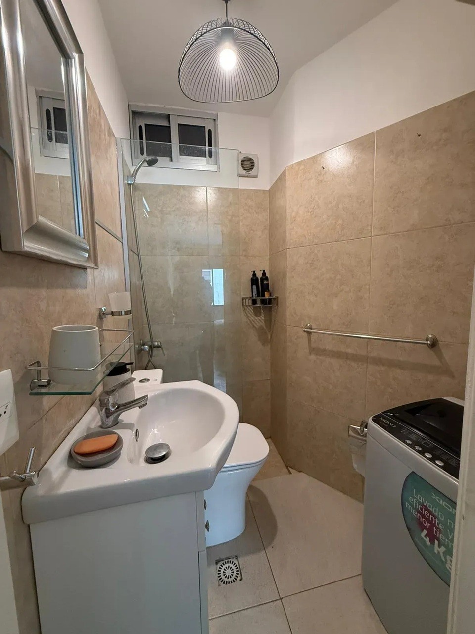 ALQUILER EN EL CENTRO DE 1 DORMITORIO AMUEBLADO, PISO ALTO AL FRENTE, AIRES, PORTERIA · Foto 6
