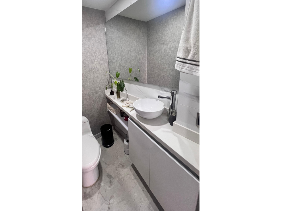 Apartamento en venta en Santa Barbara, Bogotá · foto 8 de 19