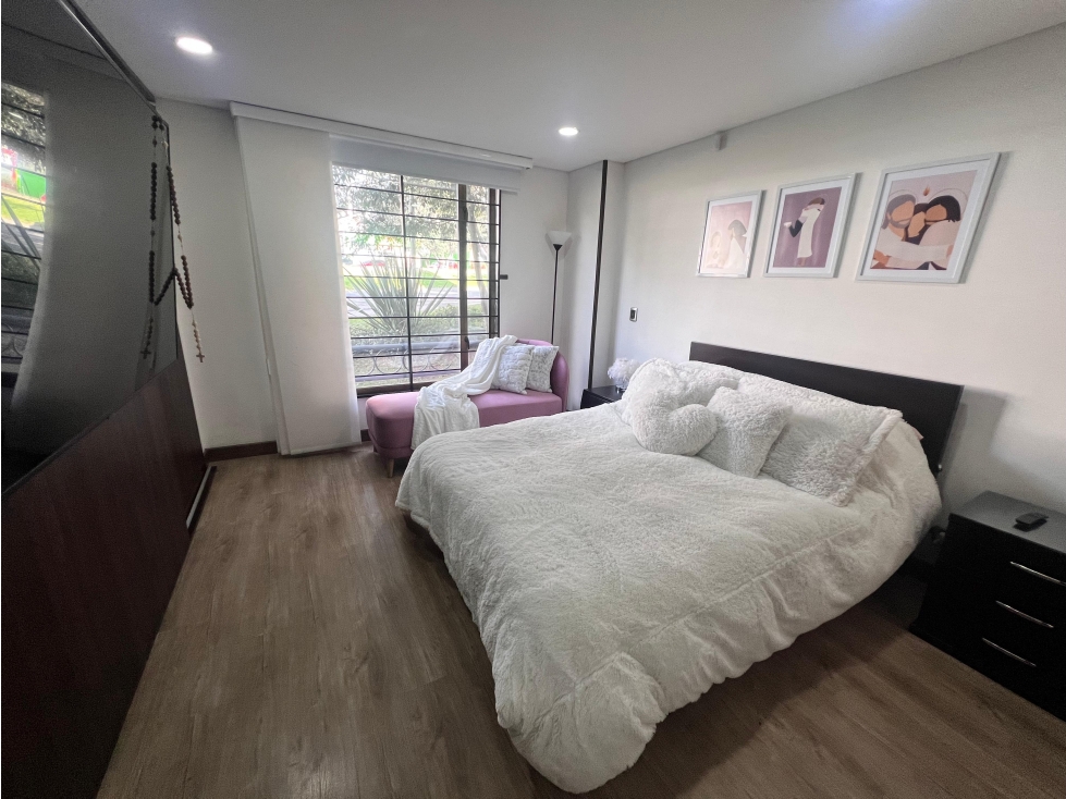 Apartamento en venta en Santa Barbara, Bogotá · foto 11 de 19