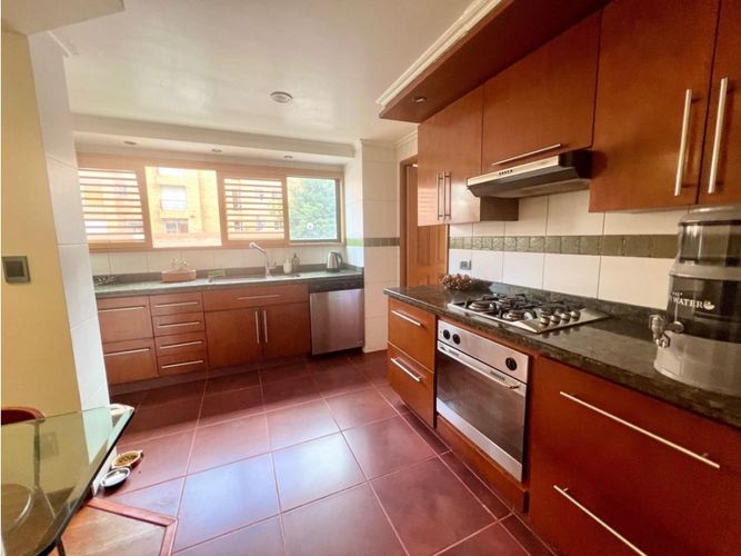Apartamento de 3 alcobas en venta en Molinos Norte, Bogotá, 193 m² · foto 11 de 12