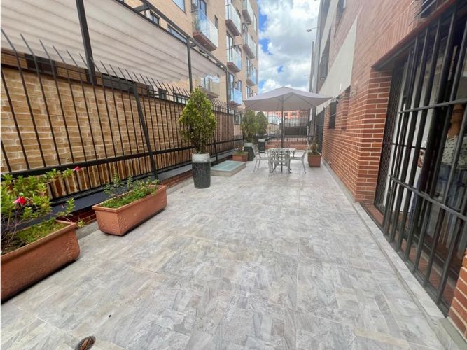 Apartamento de 3 alcobas en venta en Molinos Norte, Bogotá, 193 m² · foto 12 de 12