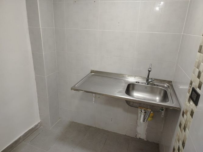 Local en arriendo en Monteazul, Sabaneta, 20 m² · foto 4 de 7