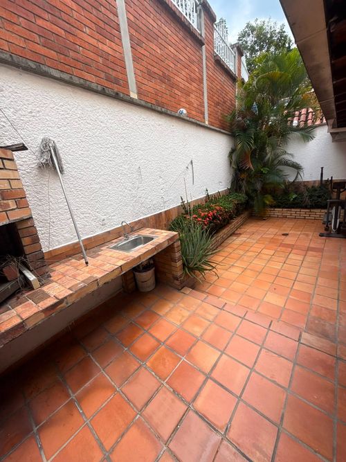 Casa de 4 alcobas en venta en Cañaveral Country, Floridablanca, 230 m² · foto 2 de 12