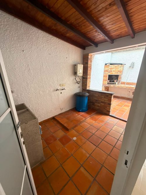 Casa de 4 alcobas en venta en Cañaveral Country, Floridablanca, 230 m² · foto 5 de 12