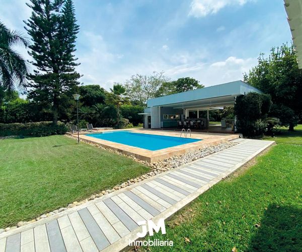 Casa de 4 alcobas en venta en Pance, Cali, 789 m² · foto 3 de 16