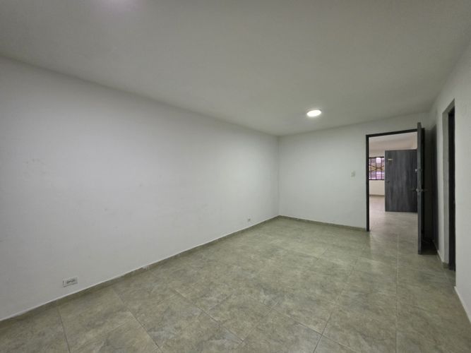 Edificio en venta en Versalles, Cali, 585 m² · foto 9 de 18