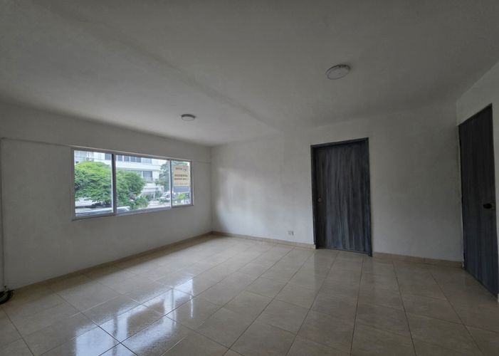 Edificio en venta en Versalles, Cali, 585 m² · foto 13 de 18