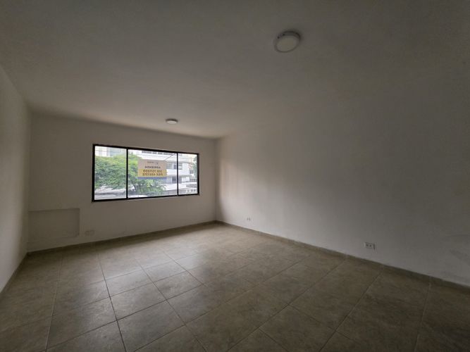Edificio en venta en Versalles, Cali, 585 m² · foto 14 de 18
