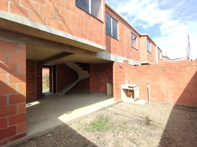 Apartamento de 3 alcobas en venta en Paso De La Bolsa, Jamundí, 102 m² · foto 3 de 11