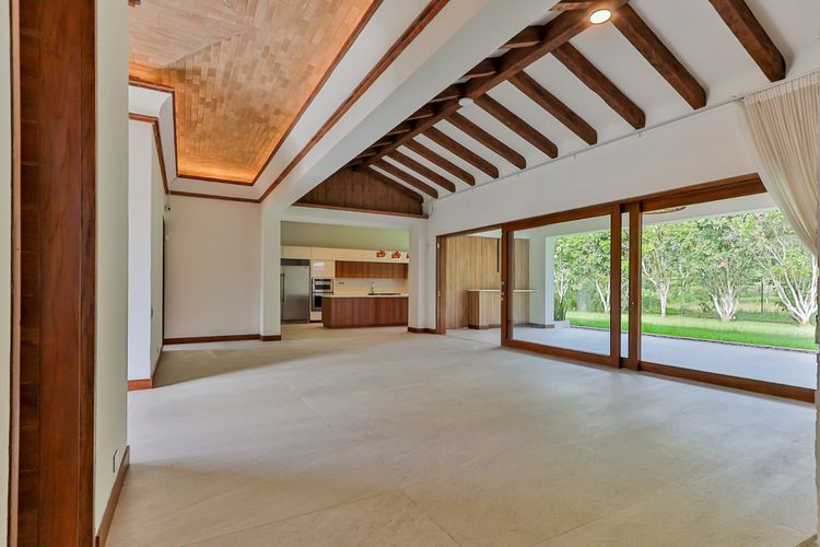 Casa de 4 alcobas en venta en Llano Grande, Rionegro, 430 m² · foto 4 de 24