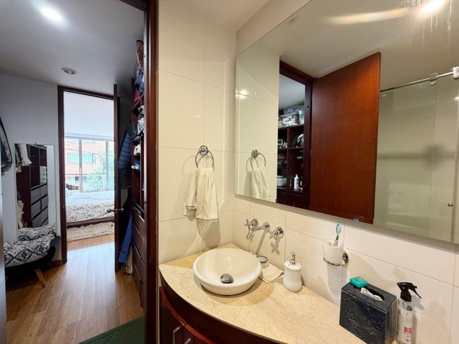 Apartamento en venta en Santa Barbara, Bogotá · foto 12 de 19