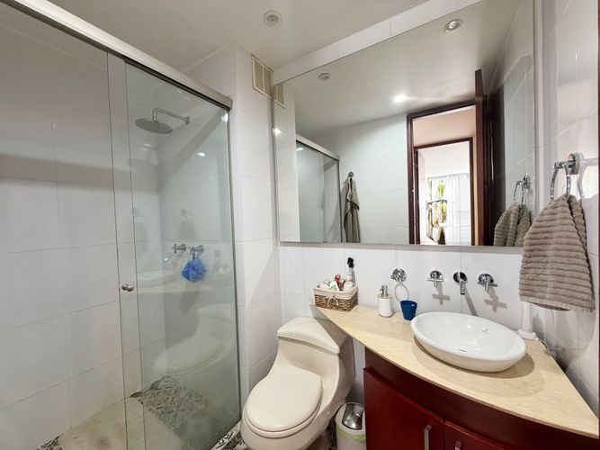 Apartamento en venta en Santa Barbara, Bogotá · foto 14 de 19