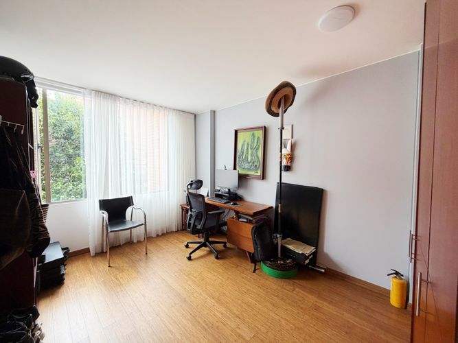 Apartamento en venta en Santa Barbara, Bogotá · foto 15 de 19