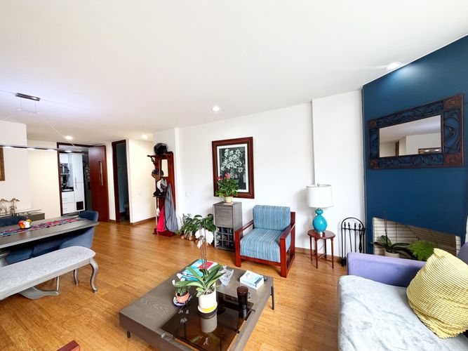 Apartamento en venta en Santa Barbara, Bogotá · foto 3 de 19
