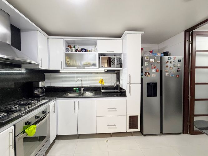 Apartamento en venta en Santa Barbara, Bogotá · foto 18 de 19