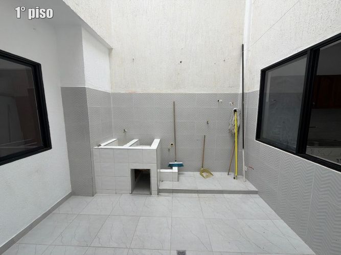 Edificio en arriendo en Santa Isabel, Cali, 491 m² · foto 9 de 24