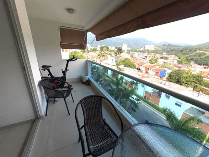 Apartamento de 3 alcobas en venta en Versalles, Floridablanca, 99 m² · foto 16 de 24