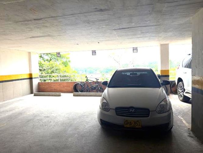 Apartamento de 3 alcobas en venta en Versalles, Floridablanca, 99 m² · foto 19 de 24