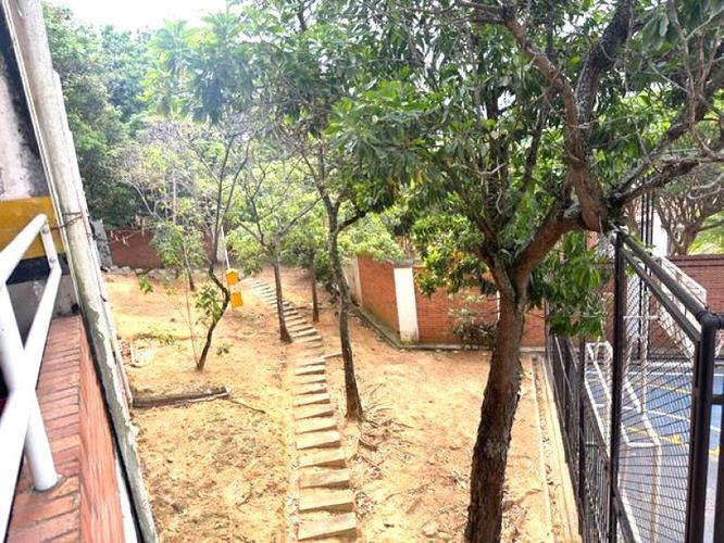 Apartamento de 3 alcobas en venta en Versalles, Floridablanca, 99 m² · foto 22 de 24