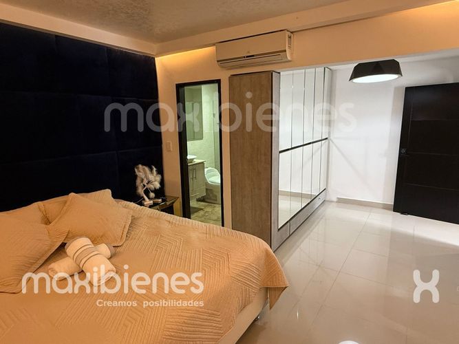 Casa de 4 alcobas en venta en Santa Teresita, Medellín, 440 m² · foto 5 de 21