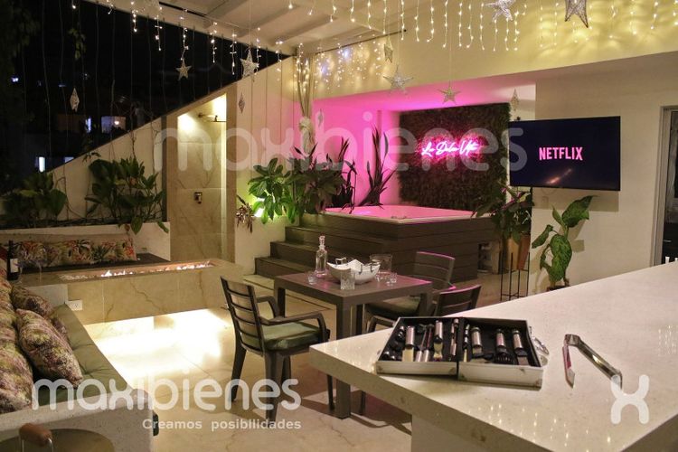 Casa de 4 alcobas en venta en Santa Teresita, Medellín, 440 m² · foto 15 de 21