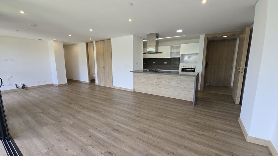 Apartamento de 2 alcobas en arriendo en Llano Grande, Rionegro, 110 m² · foto 8 de 23