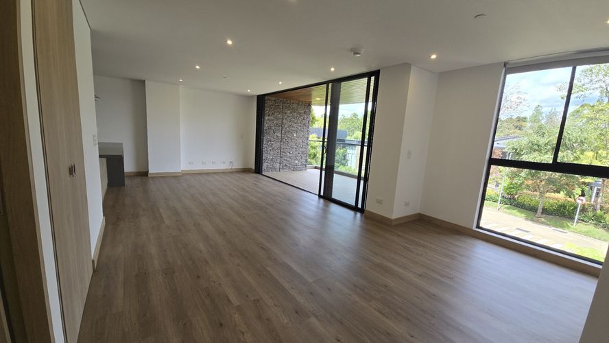 Apartamento de 2 alcobas en arriendo en Llano Grande, Rionegro, 110 m² · foto 10 de 23