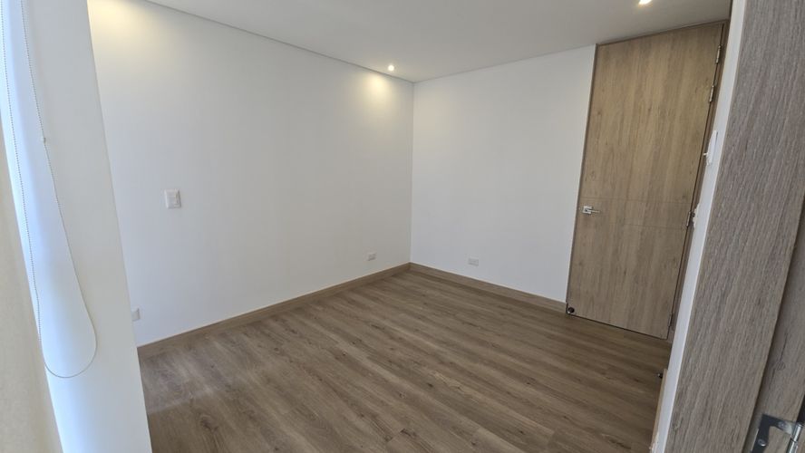 Apartamento de 2 alcobas en arriendo en Llano Grande, Rionegro, 110 m² · foto 17 de 23