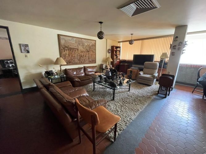 Casa de 4 alcobas en venta en Santa Rita, Cali, 450 m² · foto 5 de 15